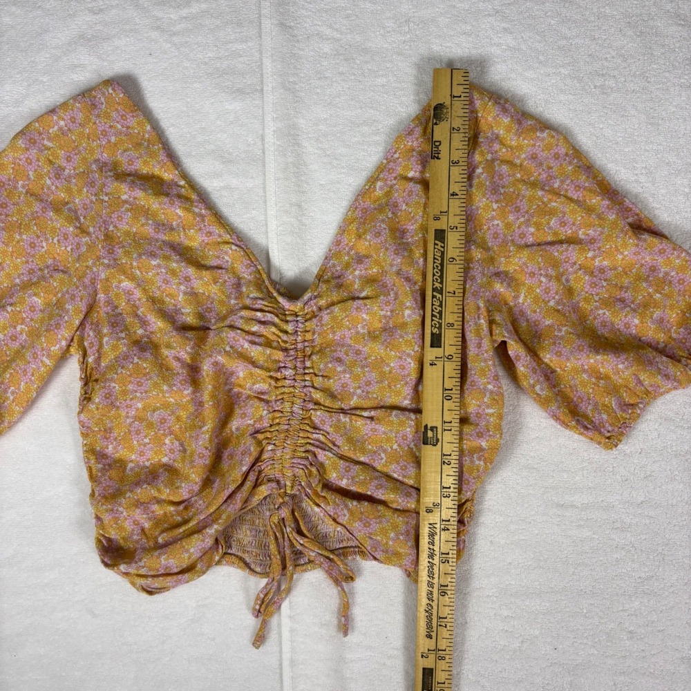 H&M Floral Ruched Crop Top Womens Medium Yellow Pink Cottagecore Boho Festival - Picture 6 of 14